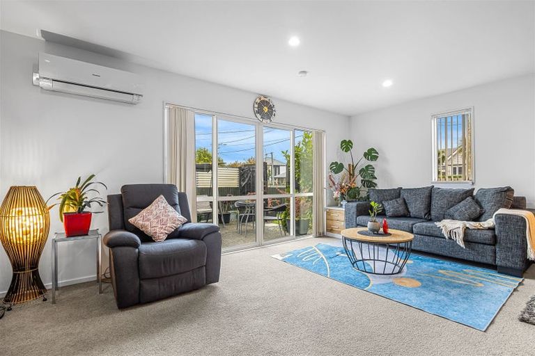 Photo of property in 1/59 Olliviers Road, Phillipstown, Christchurch, 8011