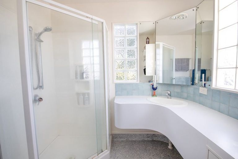 Photo of property in 24c The Esplanade, Westshore, Napier, 4110