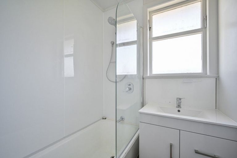 Photo of property in 902 Bledisloe Street, Raureka, Hastings, 4120