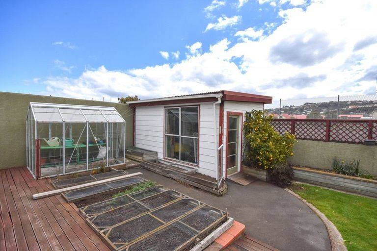 Photo of property in 45 Kirkcaldy Street, South Dunedin, Dunedin, 9012