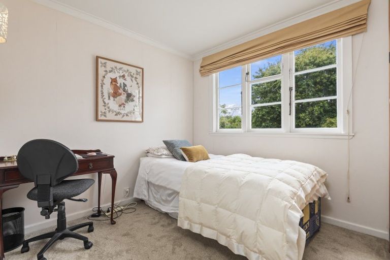 Photo of property in 71 Jickell Street, Hokowhitu, Palmerston North, 4410