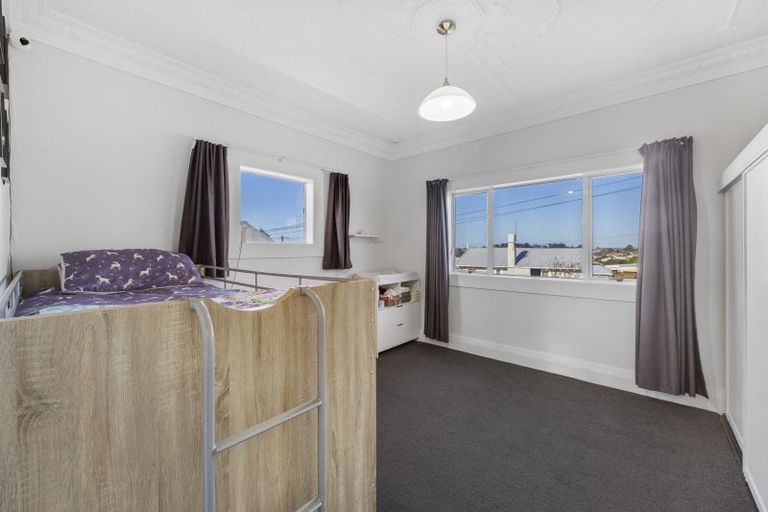 Photo of property in 15 Wills Street, Balaclava, Dunedin, 9011