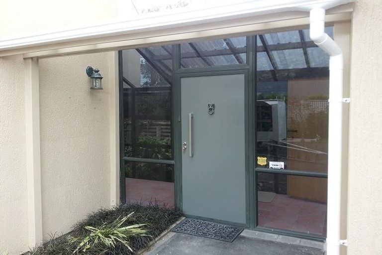 Photo of property in 10 Dunkeld Lane, Redcliffs, Christchurch, 8081