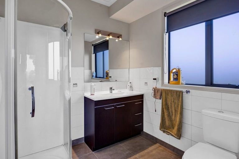 Photo of property in 274 Richmond Road, Lepperton, New Plymouth, 4373