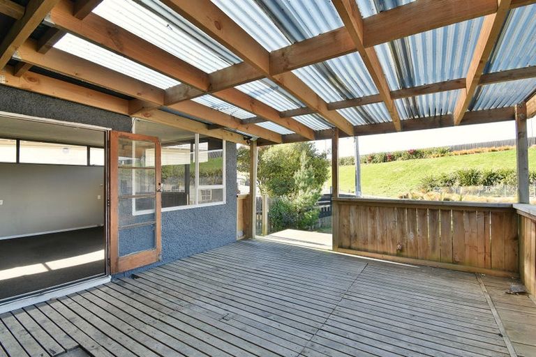 Photo of property in 96 South Road, The Glen, Dunedin, 9011