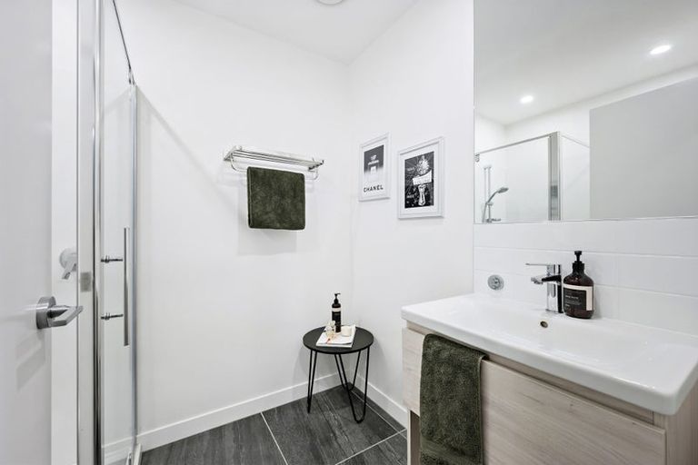 Photo of property in 10 Stanley Street, Berhampore, Wellington, 6023