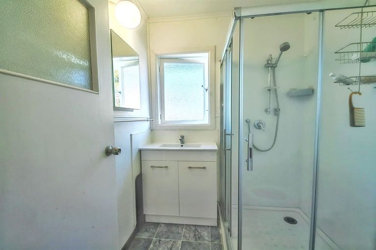 Photo of property in 7 Wilsher Crescent, Henderson, Auckland, 0612