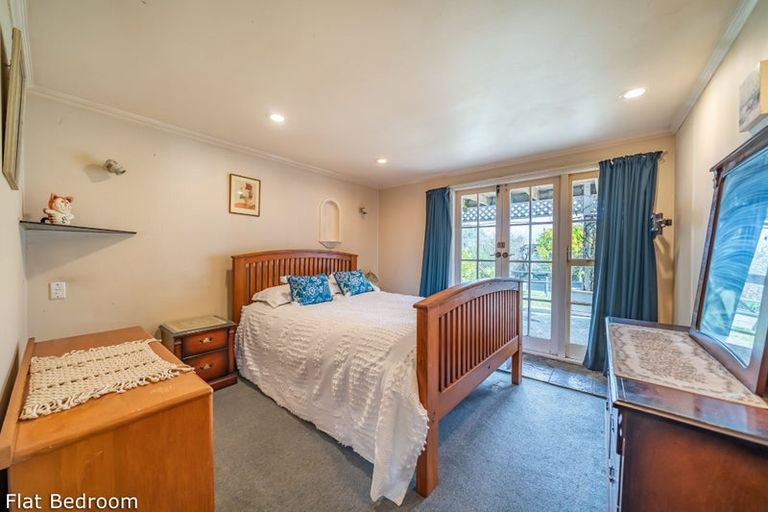 Photo of property in 31 Aniseed Grove, Timberlea, Upper Hutt, 5018