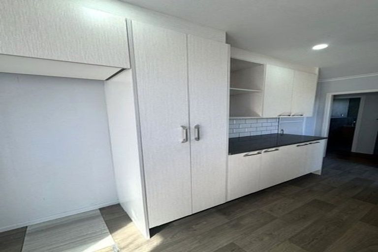 Photo of property in 37 Metcalfe Road, Ranui, Auckland, 0612
