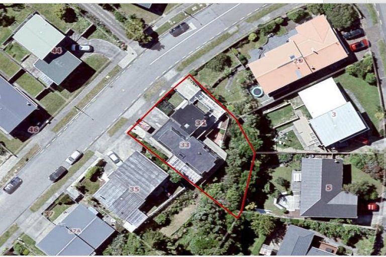 Photo of property in 33 Acacia Avenue, Maungaraki, Lower Hutt, 5010