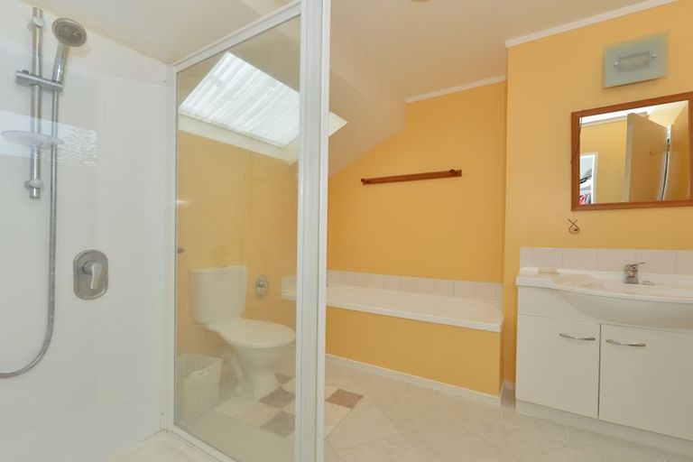 Photo of property in 32 Kereru Street, Maunu, Whangarei, 0110