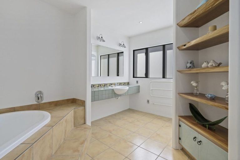 Photo of property in 25 Jordan Street, Island Bay, Wellington, 6023