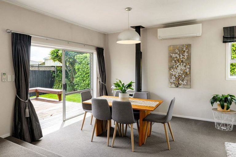 Photo of property in 17 Buckland Place, Cambridge, 3434