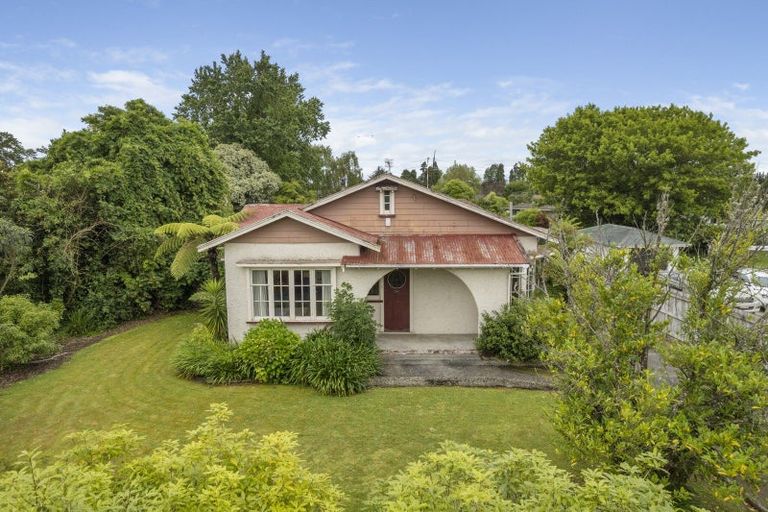 Photo of property in 1 Paterson Street, Pahiatua, 4910
