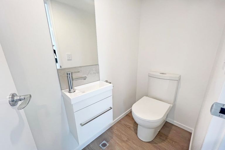 Photo of property in 6/15 Frederick Street, Waltham, Christchurch, 8011