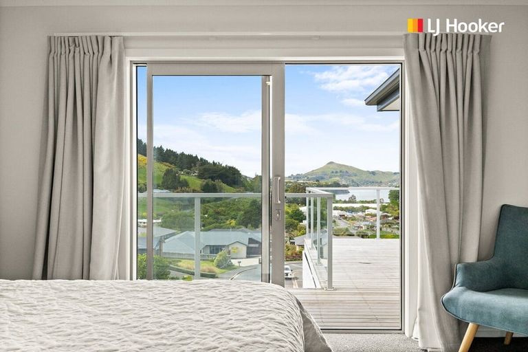 Photo of property in 17 Glendermid Close, Sawyers Bay, Port Chalmers, 9023