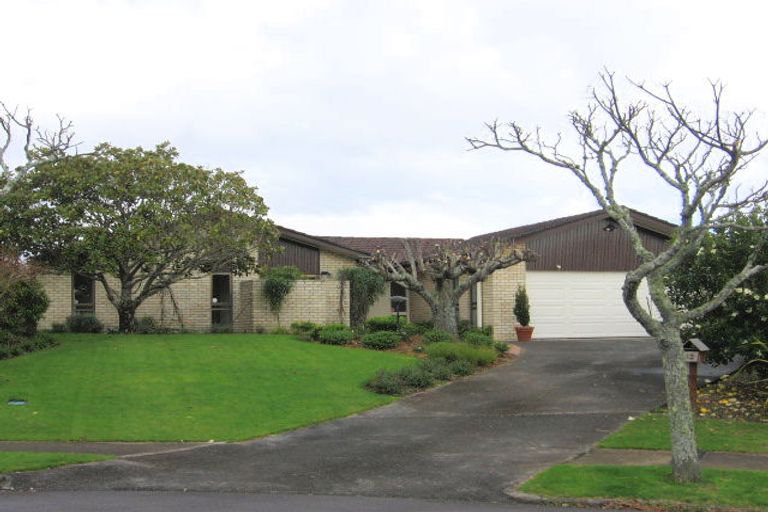 Photo of property in 12 Oleander Point, Farm Cove, Auckland, 2012