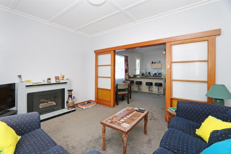 Photo of property in 192 Tasman Street, Opunake, 4616