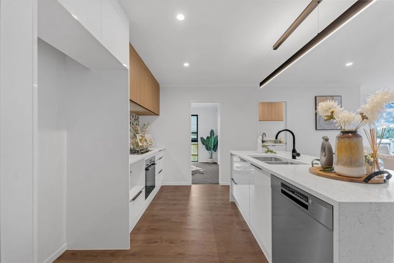 Photo of property in 6 Piedmonte Avenue, Pokeno, 2402