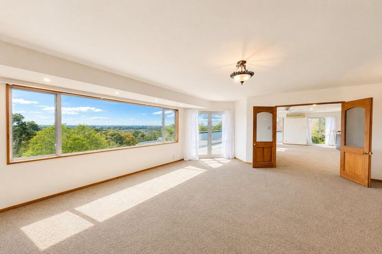 Photo of property in 14 Lucknow Place, Cashmere, Christchurch, 8022