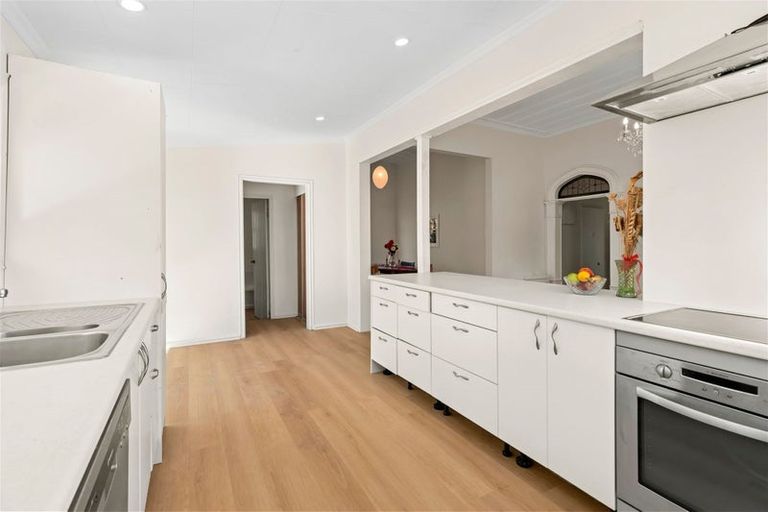 Photo of property in 2 Rentone Street, Stepneyville, Nelson, 7010