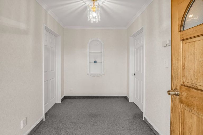 Photo of property in 6 Porritt Street, Saint Johns Hill, Whanganui, 4500