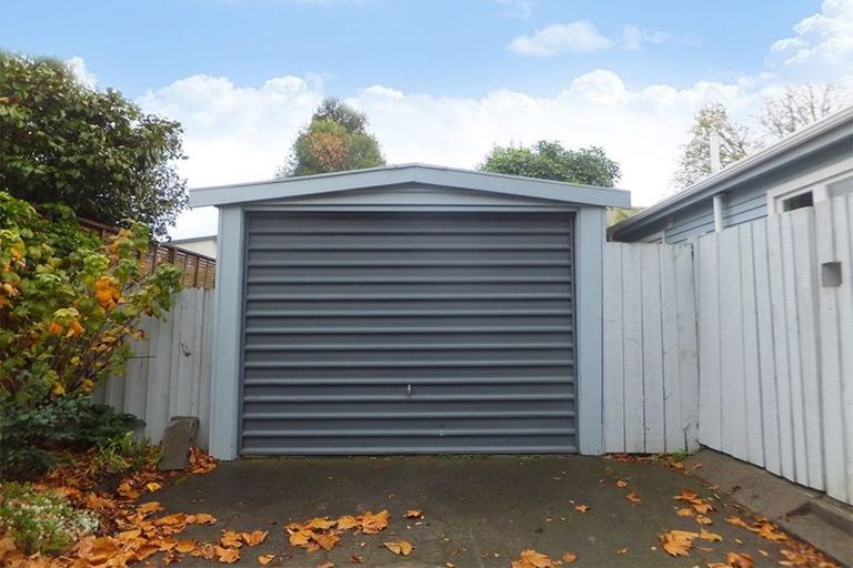 Photo of property in 60 Oxley Avenue, St Albans, Christchurch, 8014