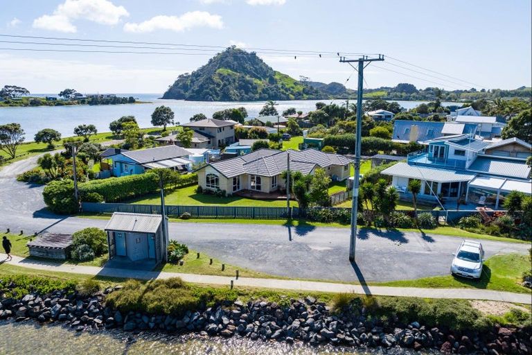 Photo of property in 906 Pataua South Road, Pataua South, Onerahi, 0192