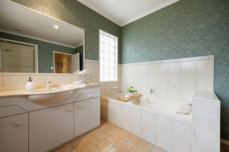 Photo of property in 81 Keswick Crescent, Huntington, Hamilton, 3210