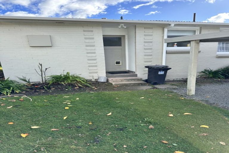 Photo of property in 1/121 Clouston Park Road, Clouston Park, Upper Hutt, 5018