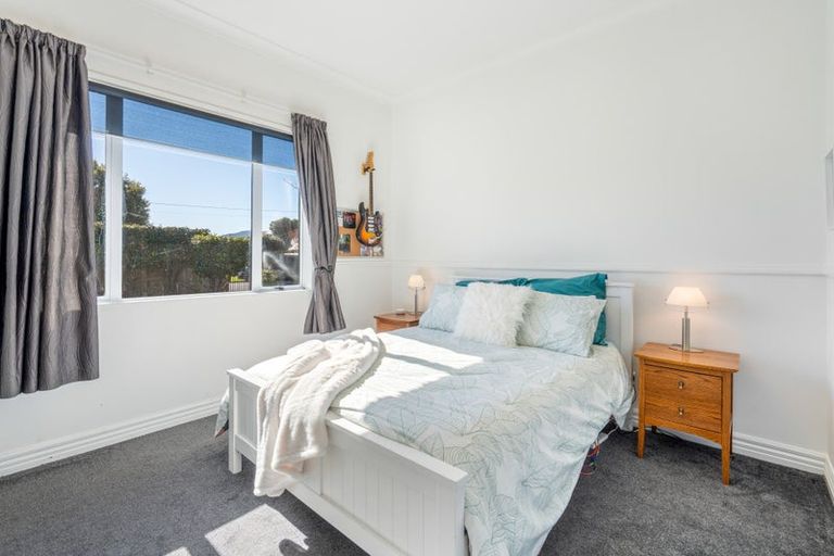 Photo of property in 18 Thames Street, Mosgiel, 9024