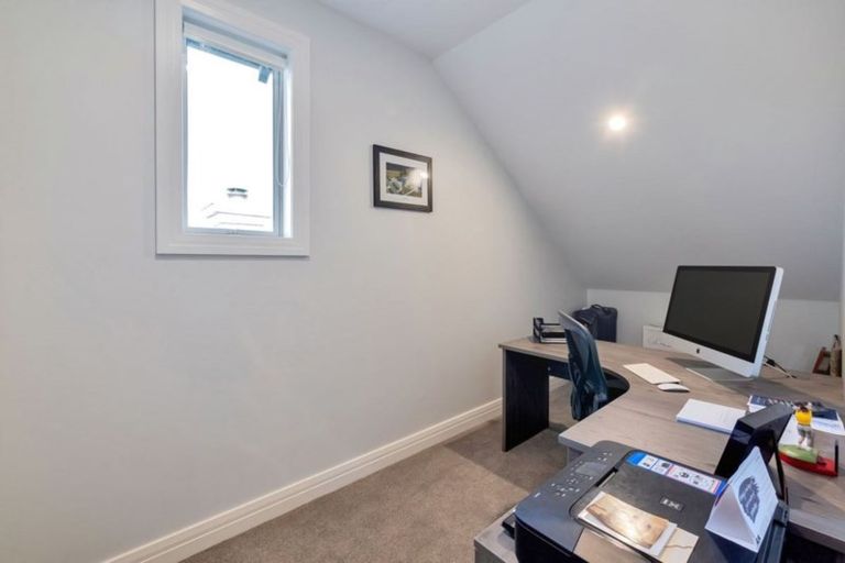 Photo of property in 11 Oak Valley Road, Dairy Flat, Albany, 0792