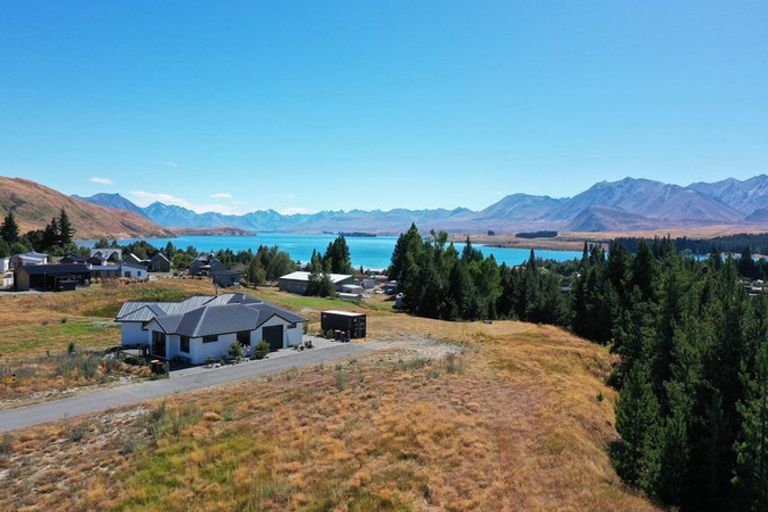 Photo of property in 22 Edwards Lane, Lake Tekapo, 7999