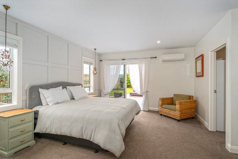 Photo of property in 5 Lady Jocelyn Place, Whitianga, 3510