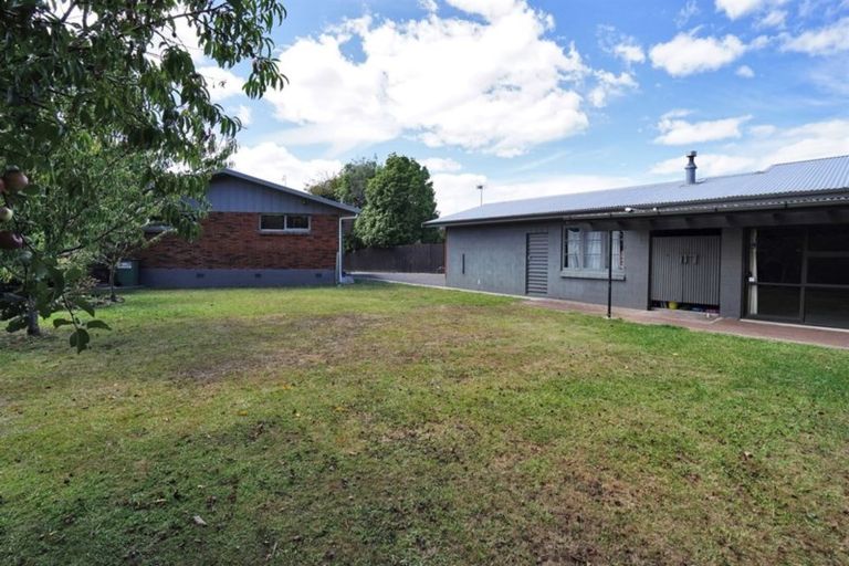 Photo of property in 10 Pulham Crescent, Queenwood, Hamilton, 3210