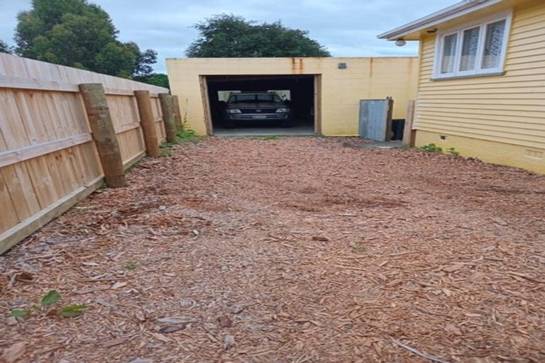 Photo of property in 17 Half Mile Road, Tuatapere, 9620