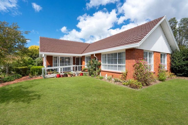 Photo of property in 248 Queenspark Drive, Parklands, Christchurch, 8083