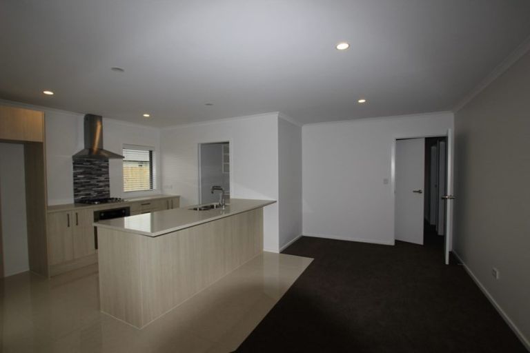 Photo of property in 11 Oolong Court, Huntington, Hamilton, 3210