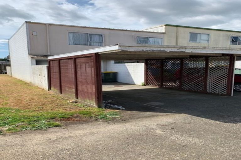 Photo of property in 8/45 Kenderdine Road, Papatoetoe, Auckland, 2025