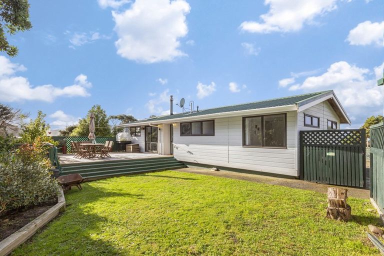 Photo of property in 13 The Mainsail, Whitby, Porirua, 5024