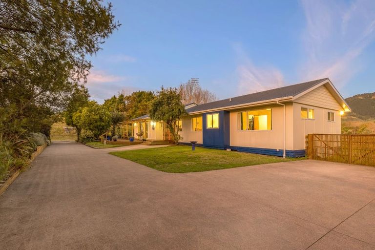 Photo of property in 149 Peka Peka Road, Peka Peka, Waikanae, 5391