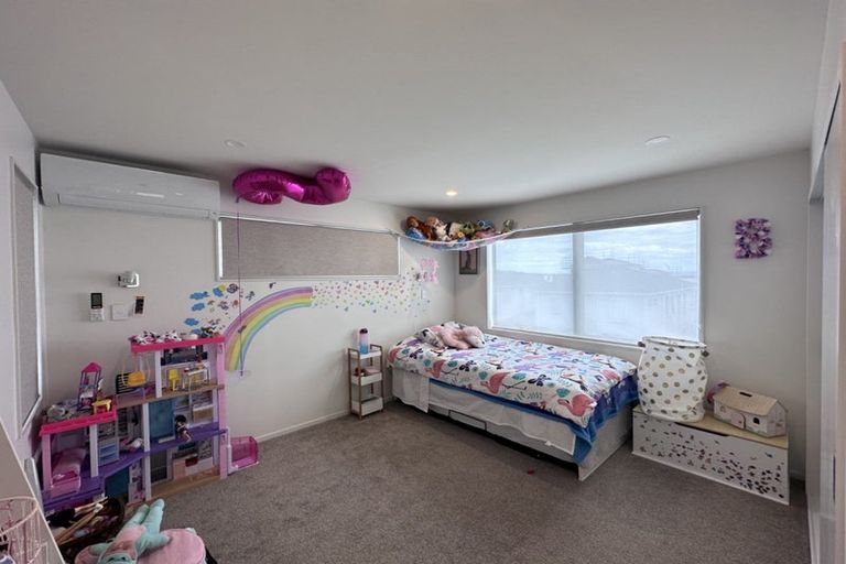 Photo of property in 13 Paripari Street, Flat Bush, Auckland, 2019
