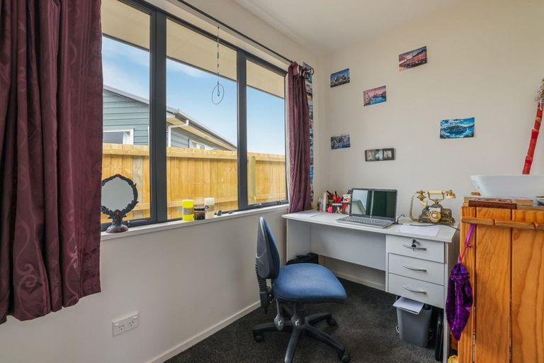 Photo of property in 2/183a Palmers Road, New Brighton, Christchurch, 8083