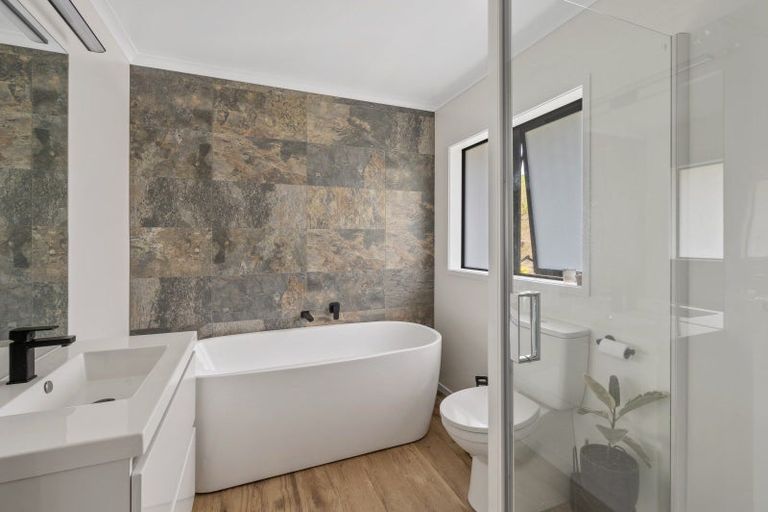 Photo of property in 45 Kent Terrace, Taradale, Napier, 4112