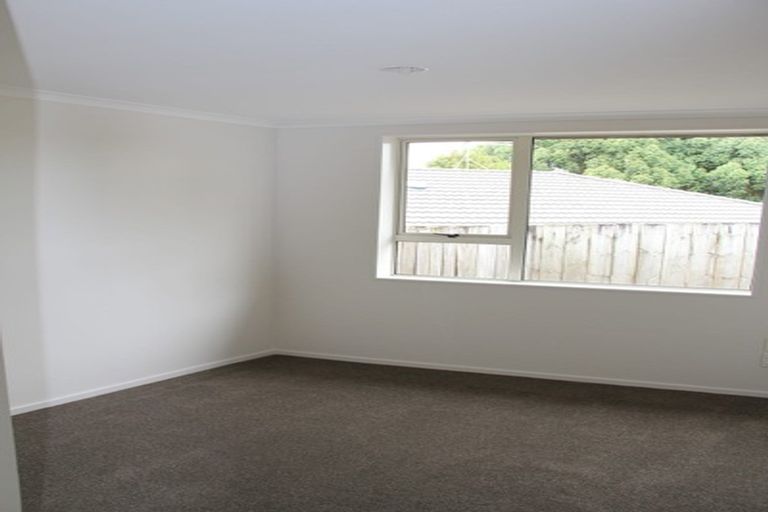 Photo of property in 28 Les Marston Place, Pukekohe, 2120