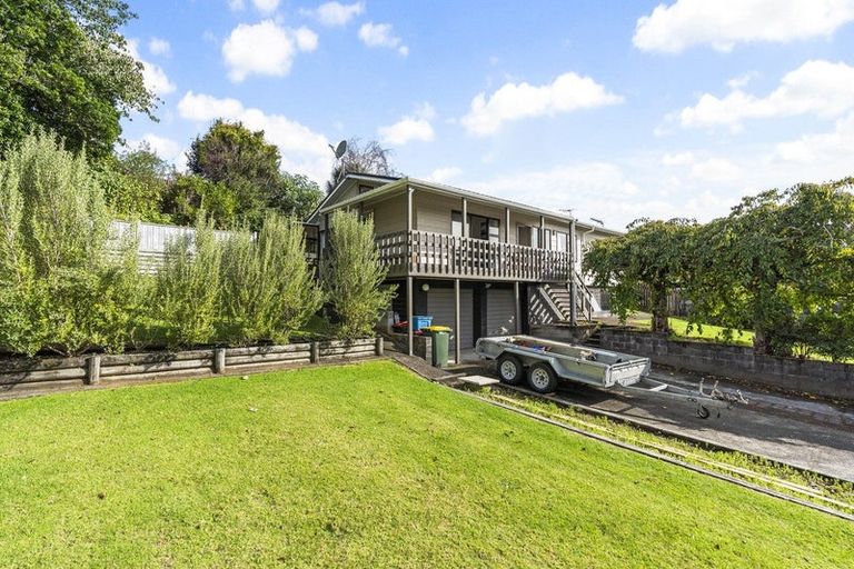 Photo of property in 6 Winstone Place, Highlands Park, New Plymouth, 4312