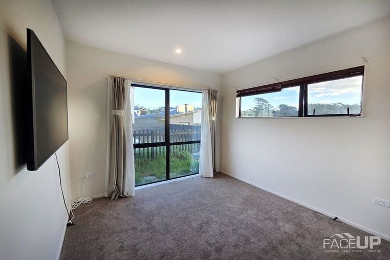 Photo of property in 31c Biokovo Street, Massey, Auckland, 0614