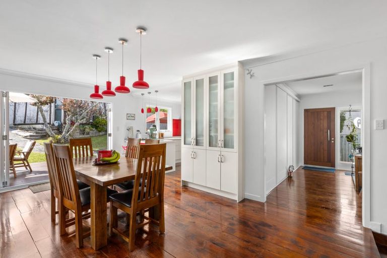 Photo of property in 6 Watea Road, Torbay, Auckland, 0630