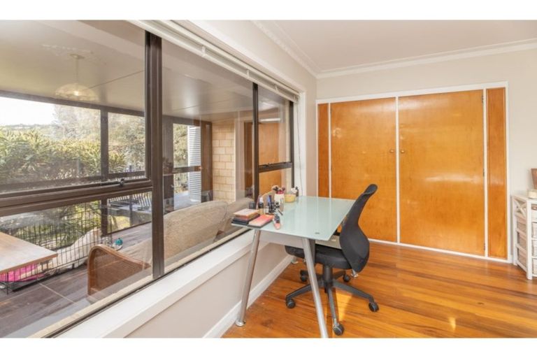 Photo of property in 125 Port Hills Road, Heathcote Valley, Christchurch, 8022