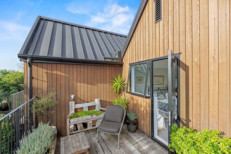 Photo of property in 15b Cheltenham Street, Merivale, Christchurch, 8014